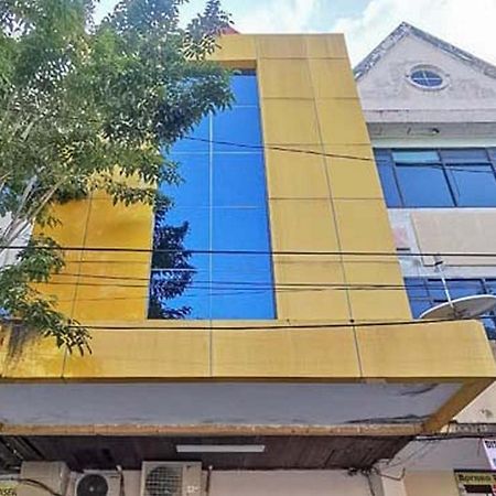 فندق Good Sleep Balikpapan Mitra Reddoorz المظهر الخارجي الصورة