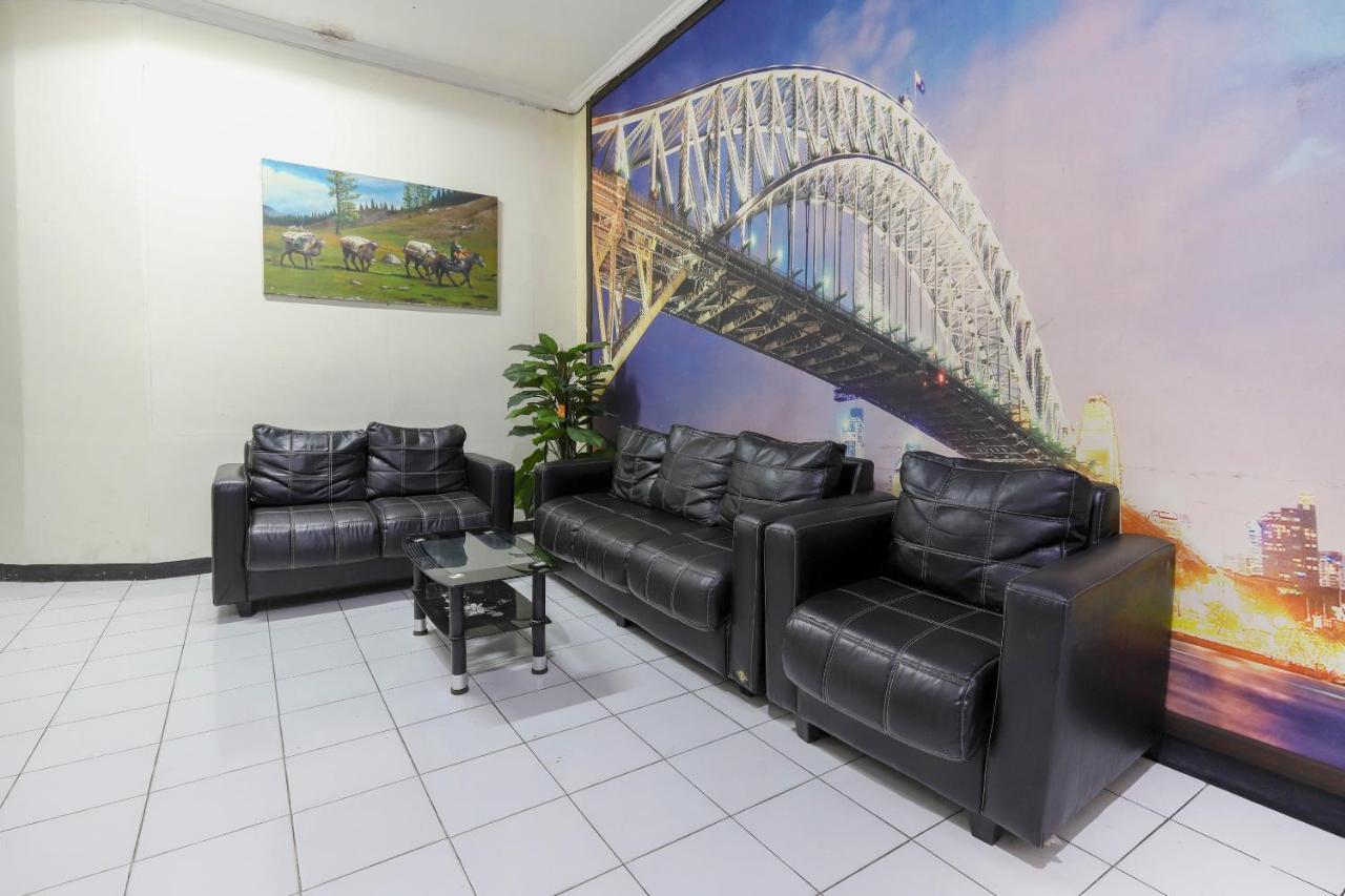 فندق Good Sleep Balikpapan Mitra Reddoorz المظهر الخارجي الصورة